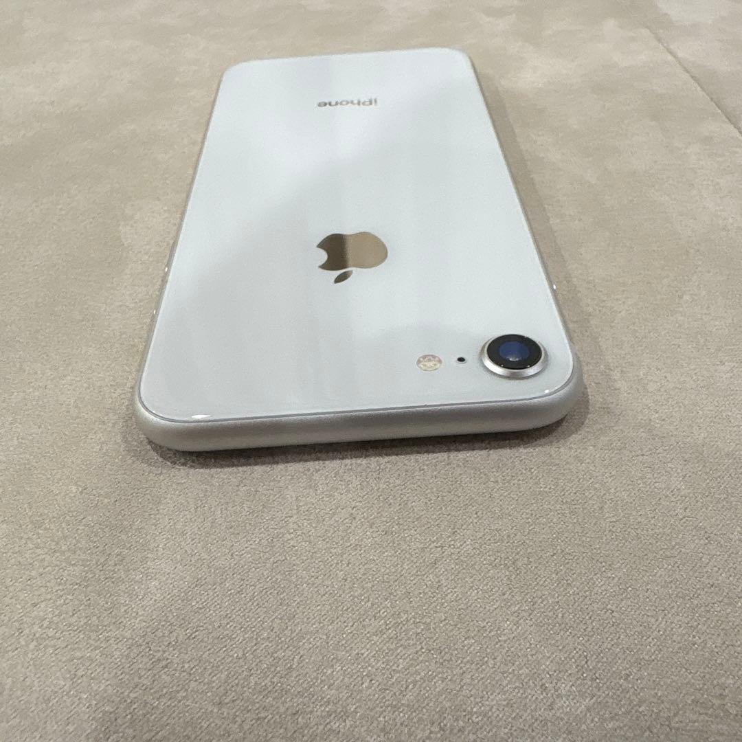 iPhone 8 64GB 本体のみ　シルバー　初期化済