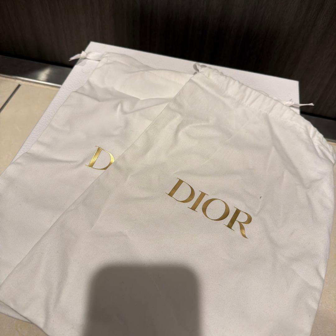 Dior ホワイトエスパドリーユサンダル