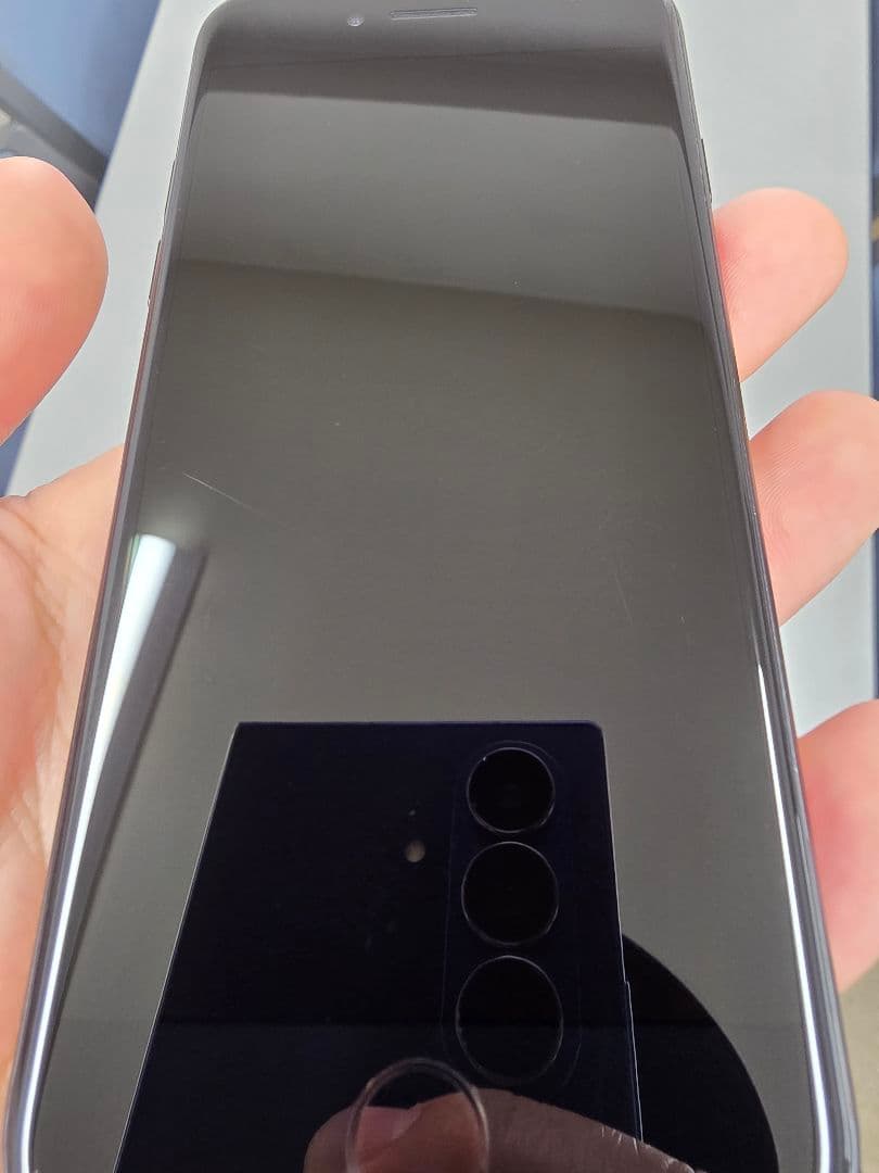 iPhone SE2 64GB ブラック SIMロック無し