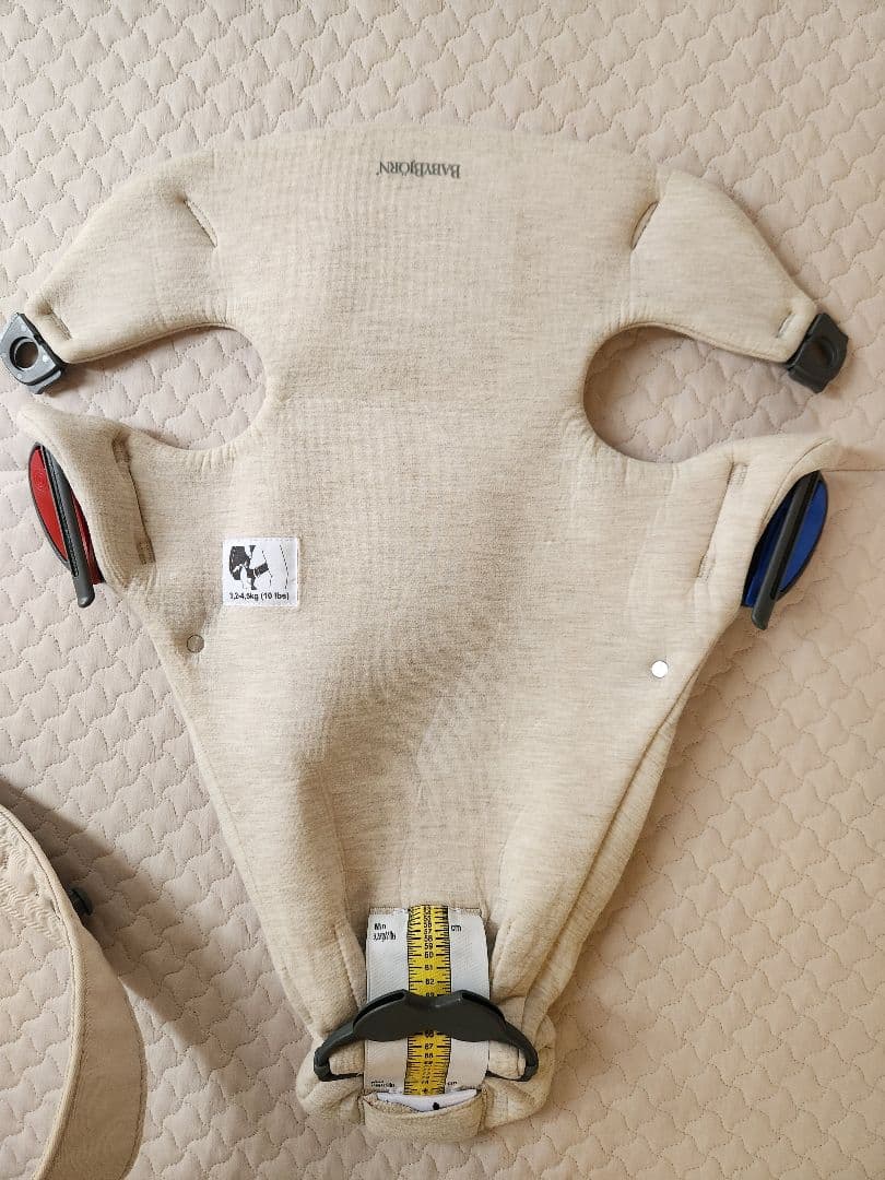 ベビービョルン ベビーキャリアMINI 抱っこ紐