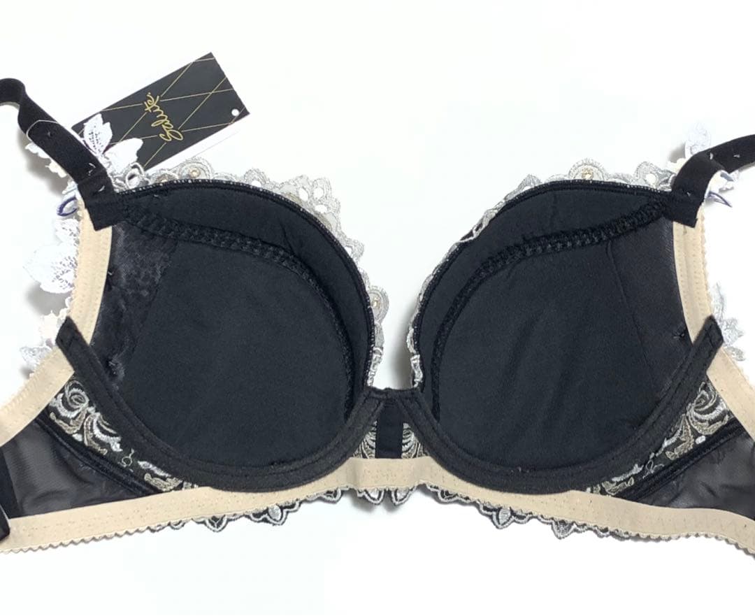 【E70M】【限定】ワコール　サルート　19G ブラショーツ BL 新品未使用