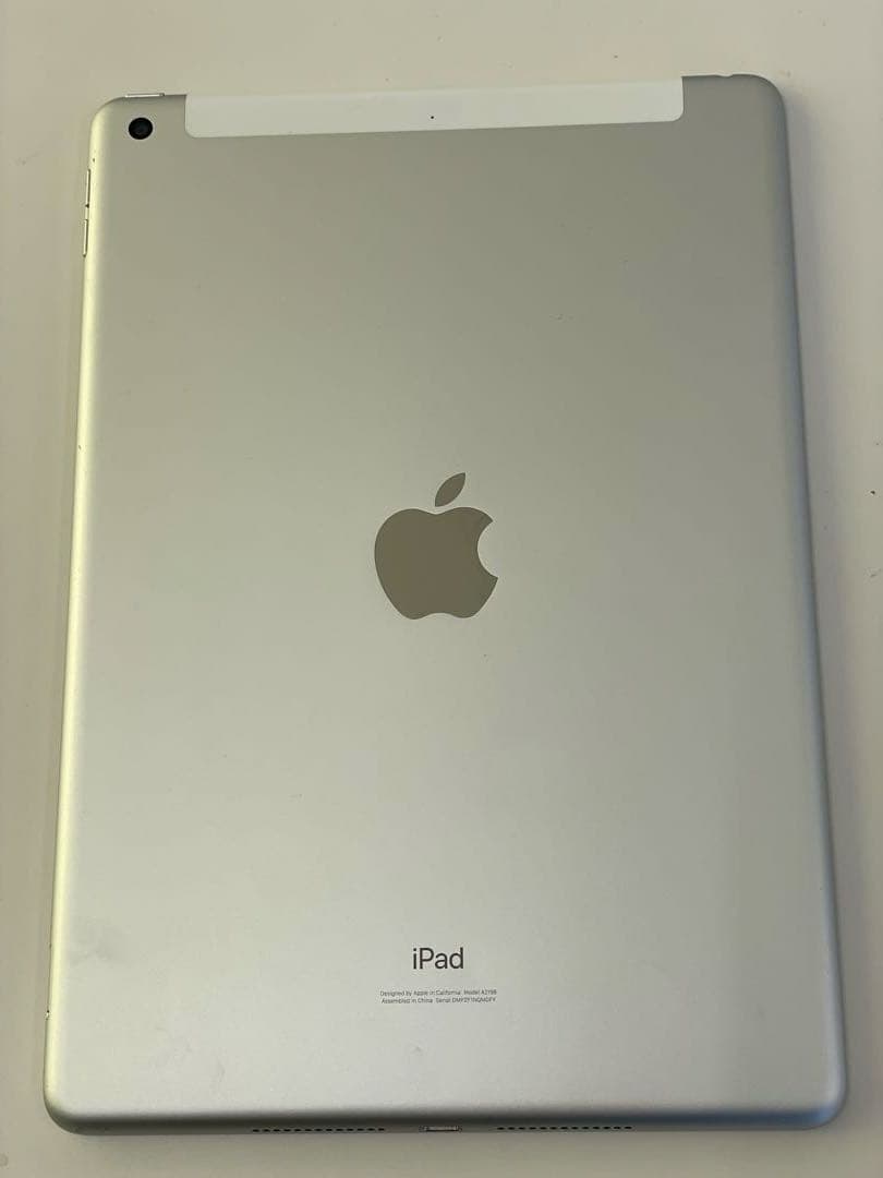 【ジャンク品】iPad 第7世代 128G Wi-Fi+Cellular