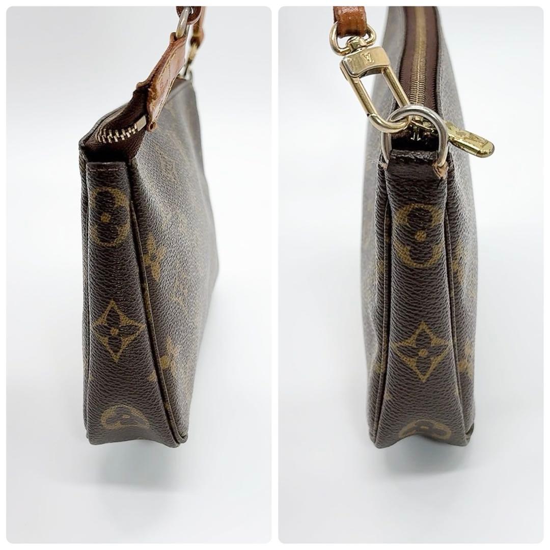 ルイヴィトン　アクセソワール　モノグラム　ポーチ　26010101