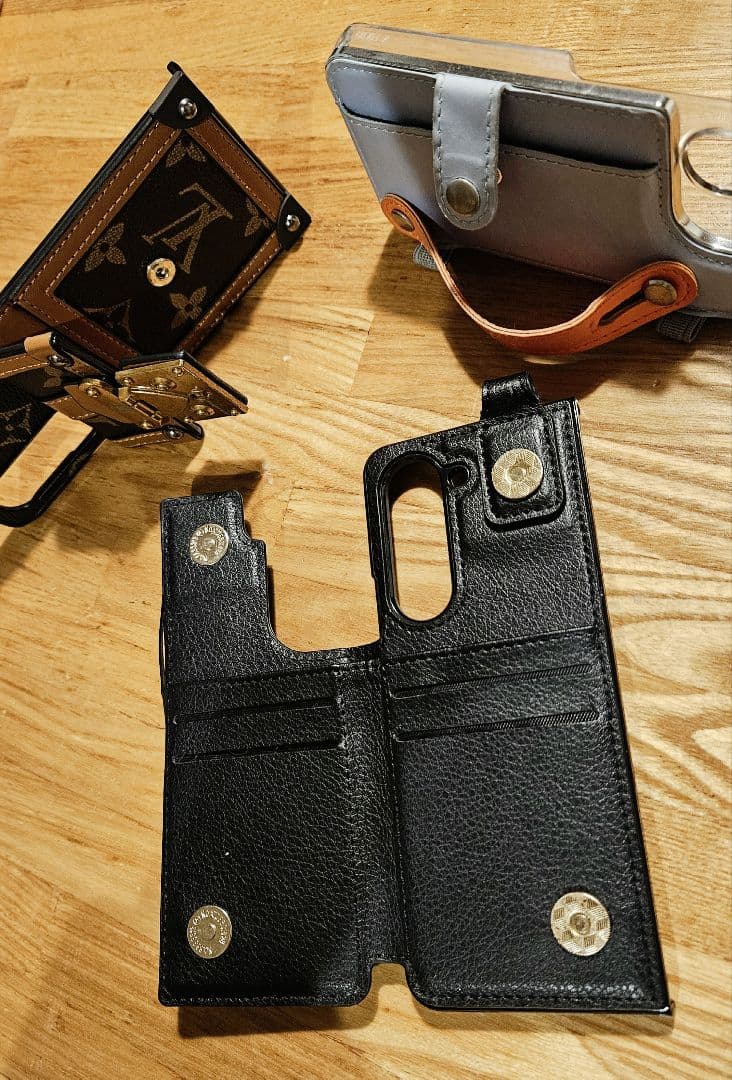 Samsung Galaxy Z Fold 5 本体 Sペン 付