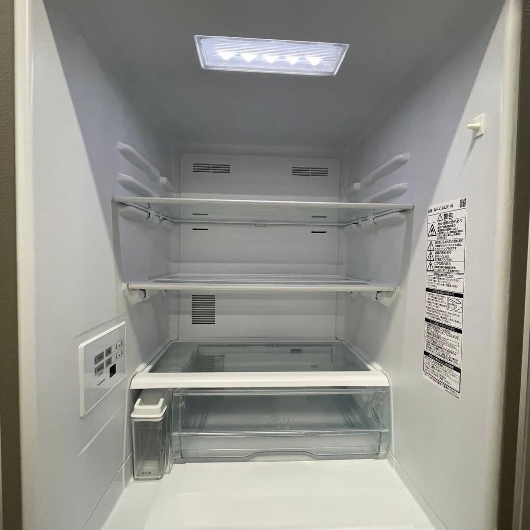 ★193　冷蔵庫　パナソニック　335ℓ　自動製氷　設置無料　21年製　安い‼️