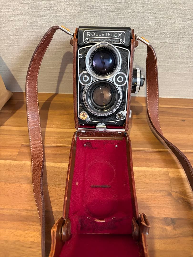 Rolleiflex 二眼レフカメラplanar 80mmF2.8 フィルム付き