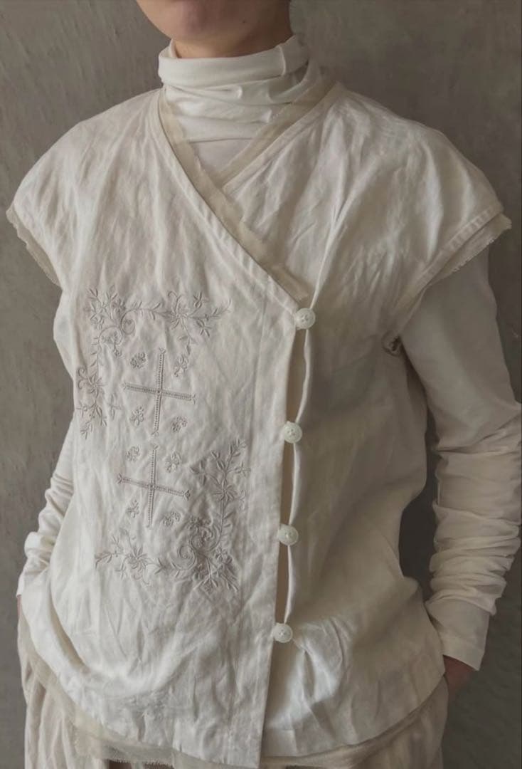 NATIVE VILLAGE ネイティブヴィレッジ 刺繍ベスト