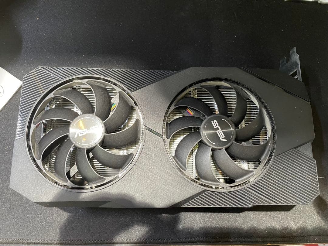 グラフィックボード・グラボ・ビデオカード ASUS GeForce RTX2060Super 8G