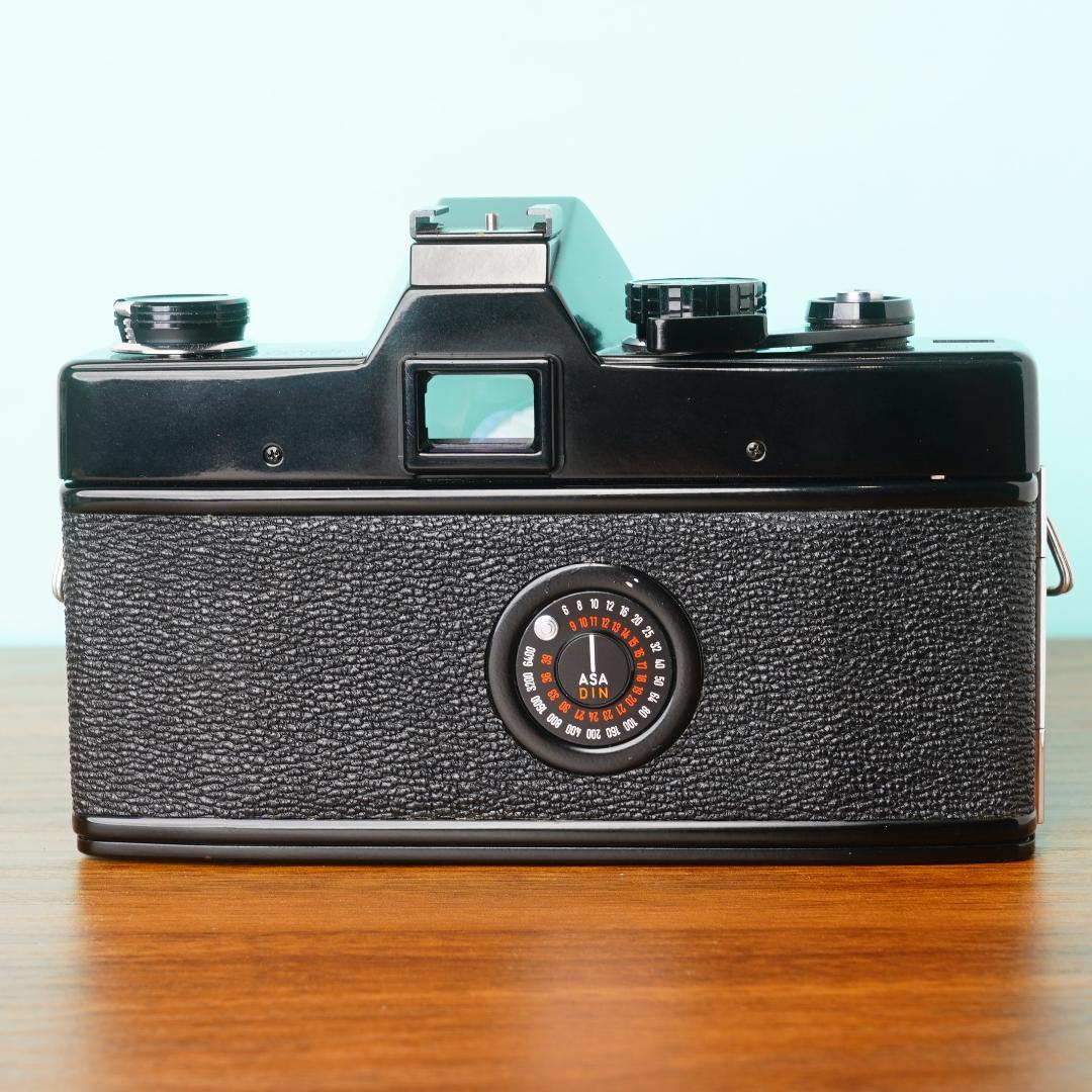 [美品] 完動品◎ミノルタ SRT101 ブラック ボディ フィルムカメラ 48