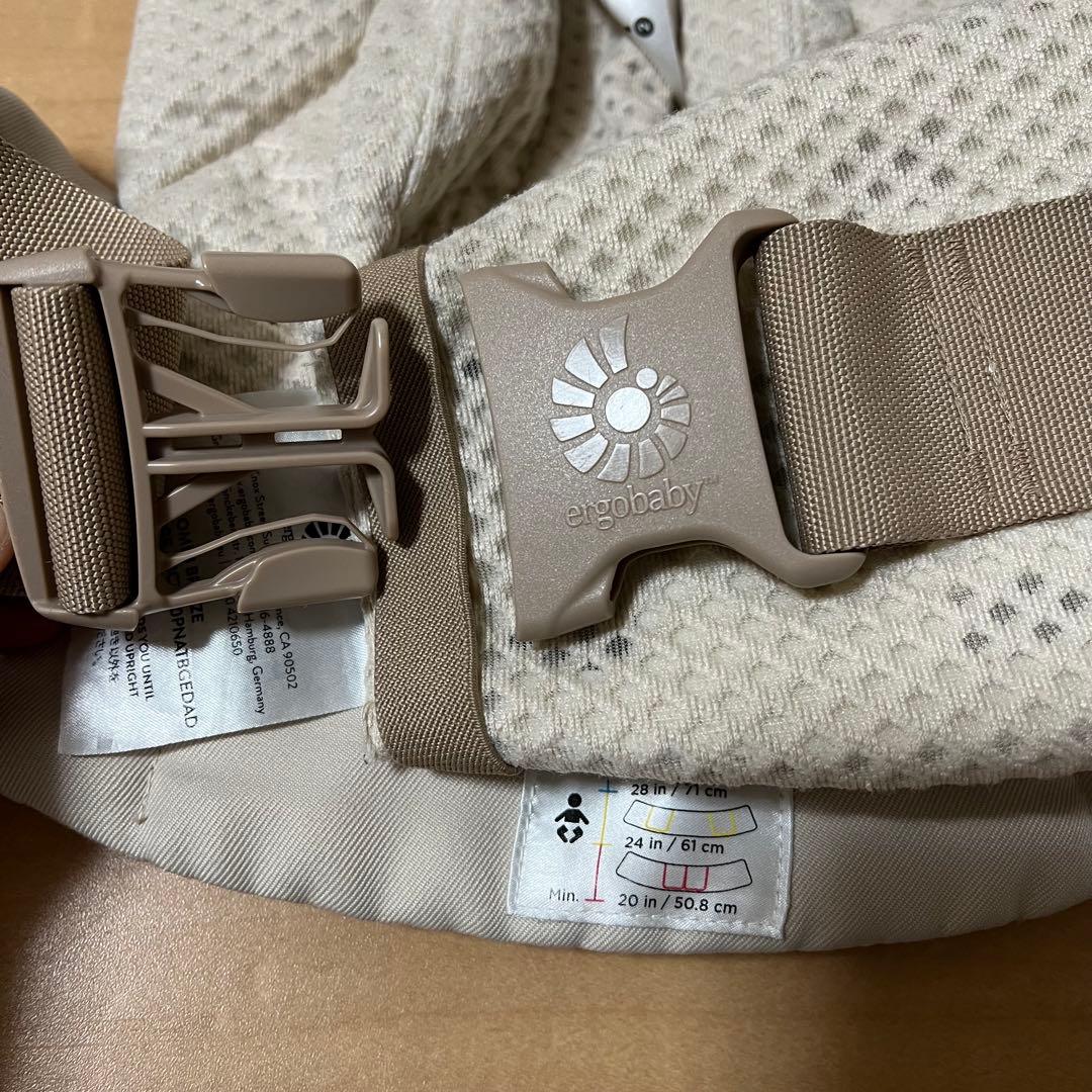 【正規品】抱っこ紐　エルゴベビー　オムニブリーズ　ナチュラルベージュ　箱ポーチ付