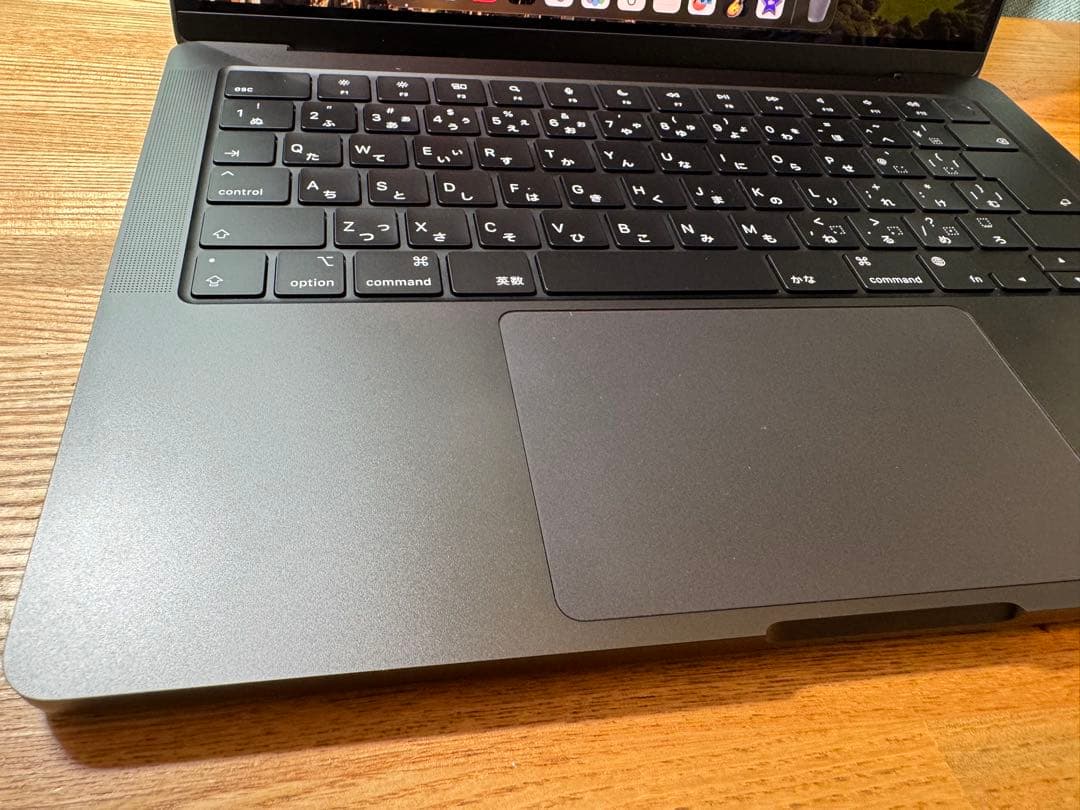 MacBook Pro 【M4（バッテリ100%）】＋おまけ付き