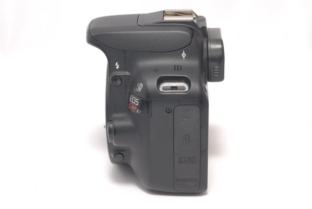 ⭐️スマホ転送OK⭐️Canon Kiss X7 キャノン　デジタル一眼レフ