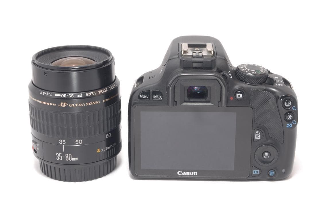 ⭐️スマホ転送OK⭐️Canon Kiss X7 キャノン　デジタル一眼レフ