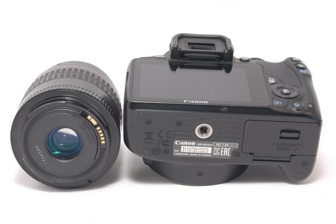 ⭐️スマホ転送OK⭐️Canon Kiss X7 キャノン　デジタル一眼レフ