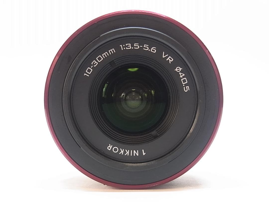 【カメラレンズ】ニコン1　Nikkor VR　10-30mm 赤