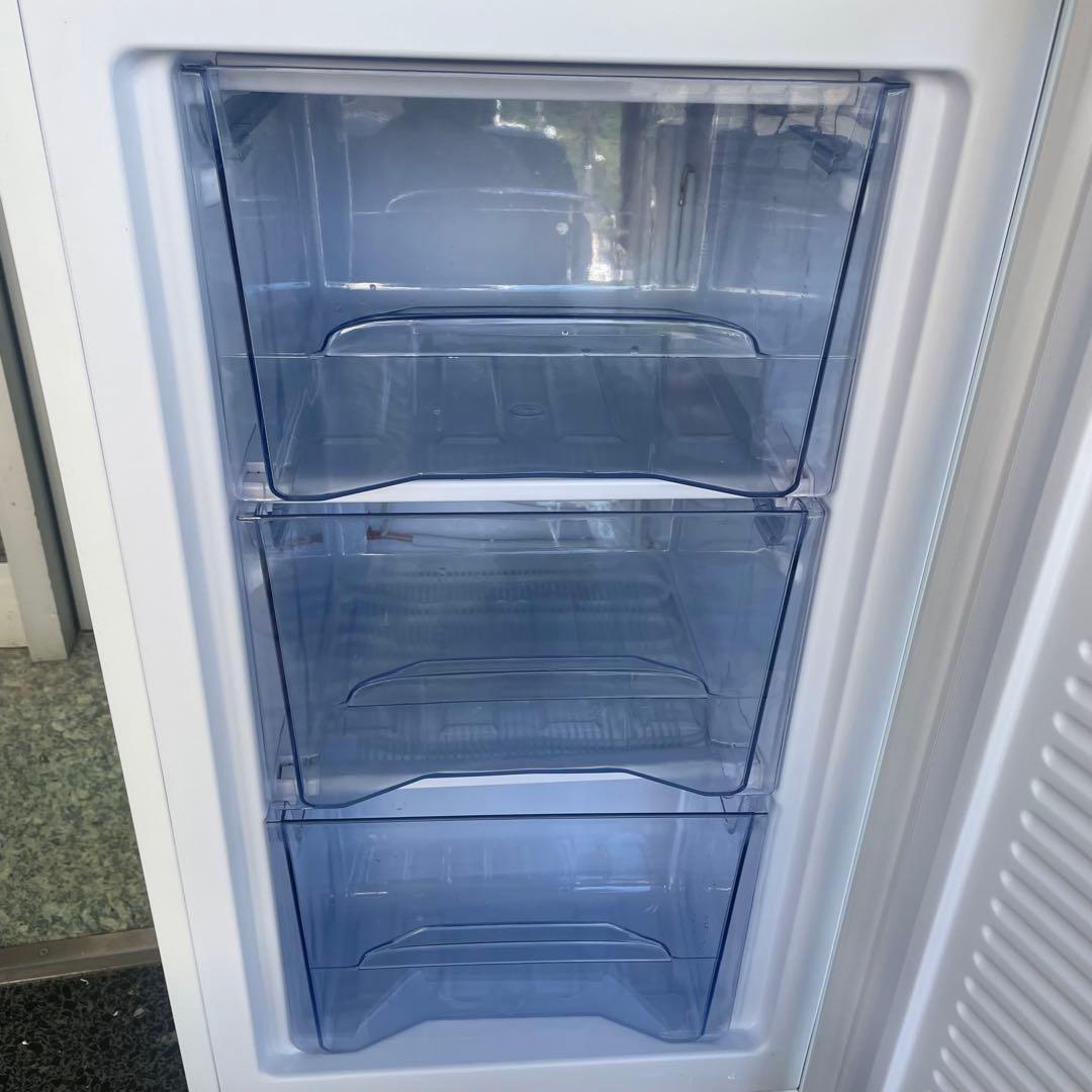 アイリスオーヤマ 冷凍庫 60L ホワイト IUSD-6B-W 小型 2021年