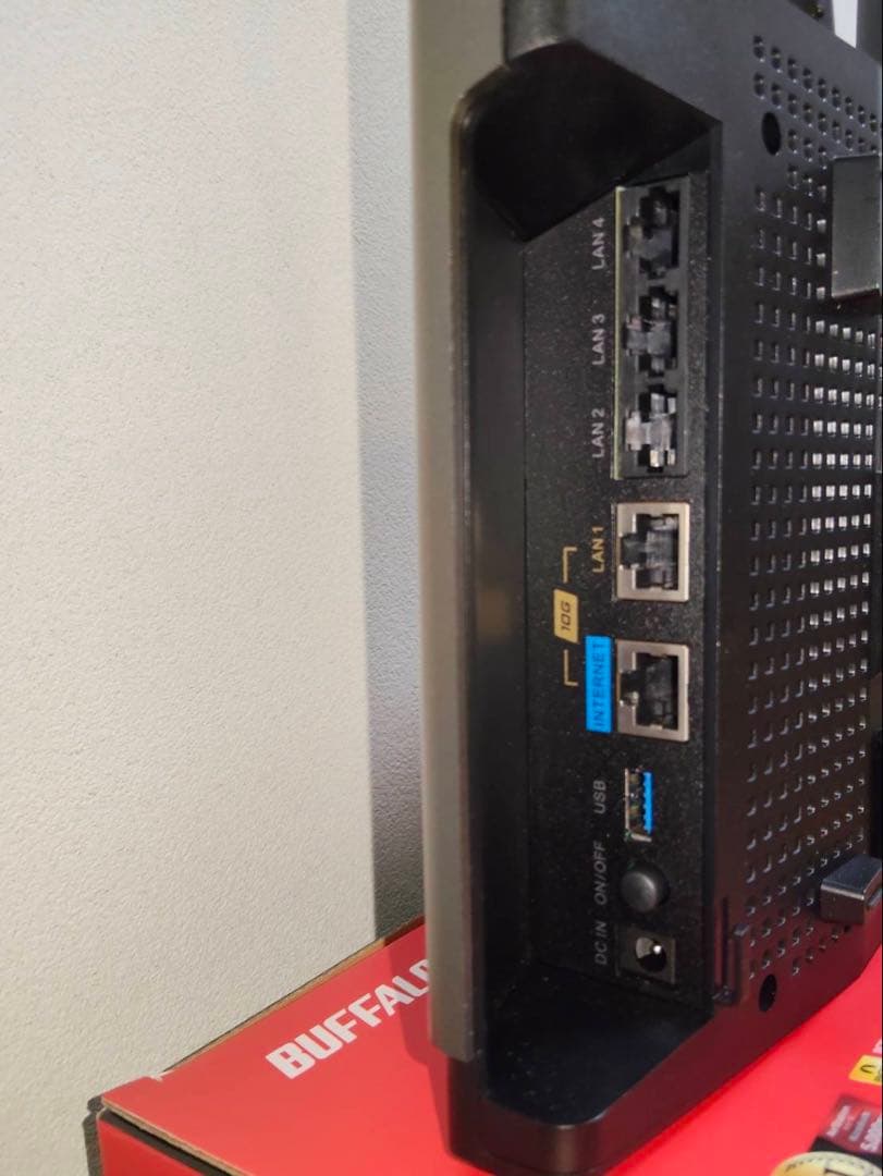 美品　BUFFALO Wi-Fi6対応WXR-6000AX12S　ほぼ新品