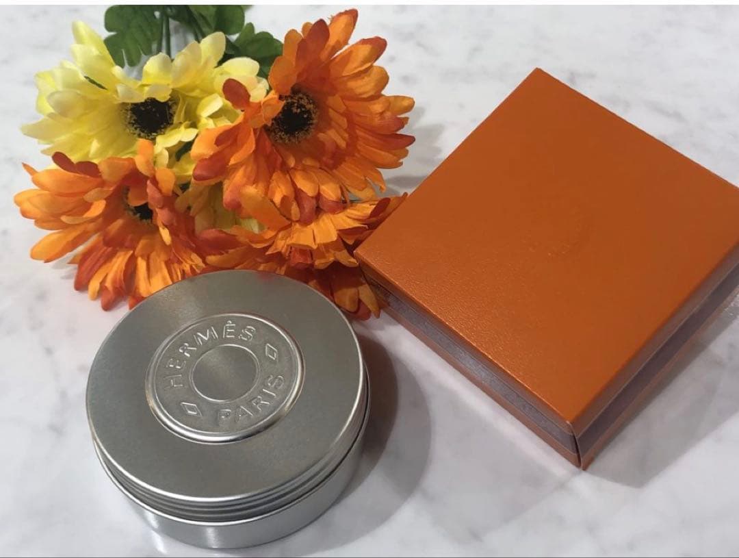 HERMES【エルメス】《オー ドゥ ルバーブ エカルラット》