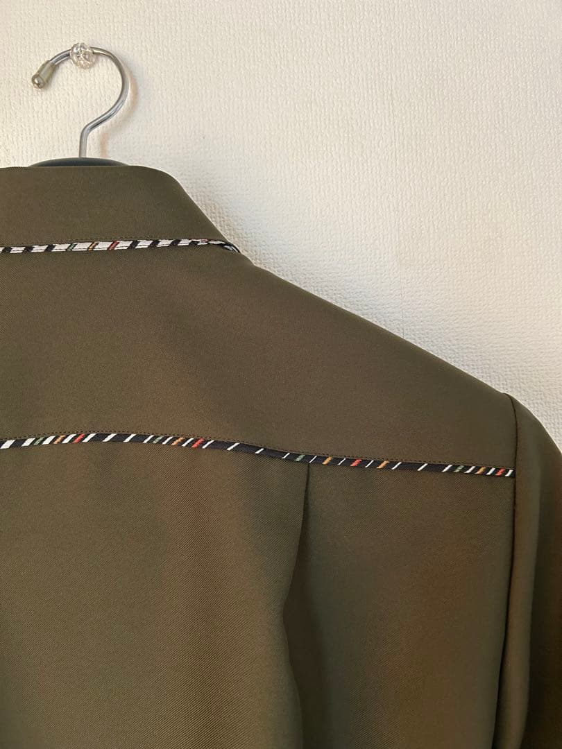 手作りのポリエステル生地メンズかりゆしウェアＭサイズカーキー色