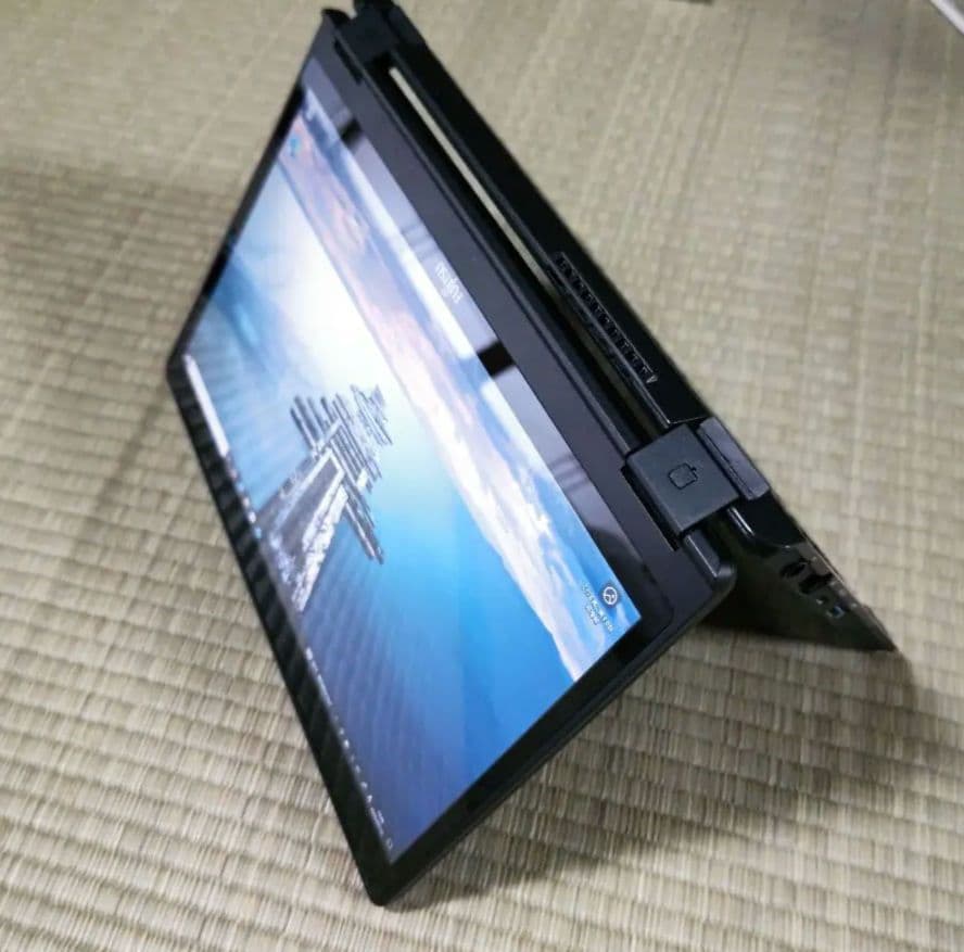 Windowsノート本体 FUJITSU LifeBook P727/R FMVP02002