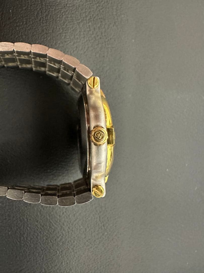 【ジャンク品】希少　GUCCI 9000 ペアウォッチ 付属品完備