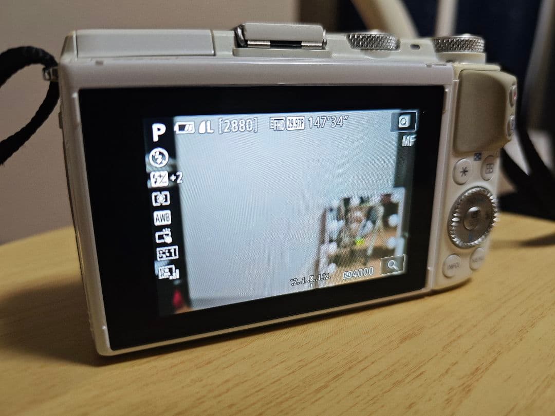 美品 激安EOS M3+15-45mmレンズ eosm3 EOSM3 キャノン