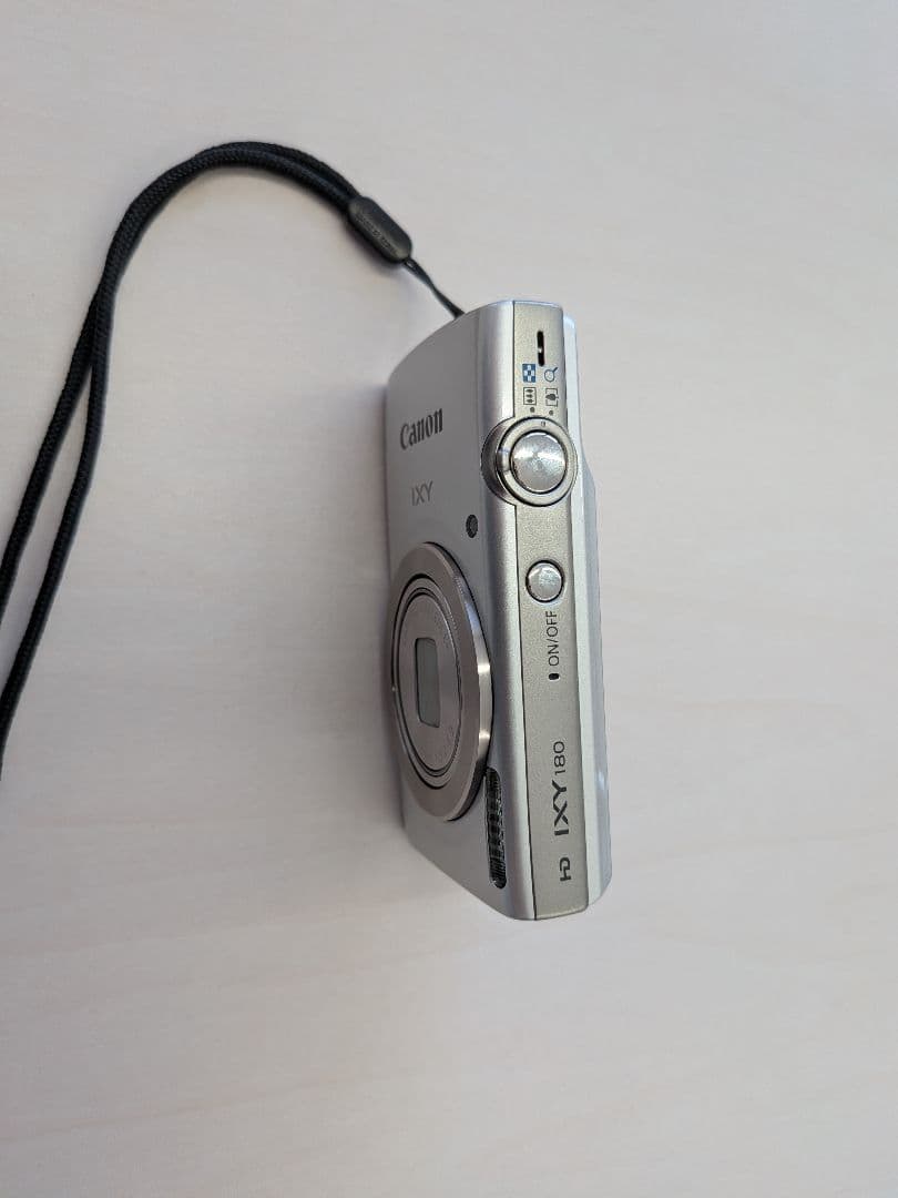 Canon IXY 180 シルバー コンパクト デジタルカメラ