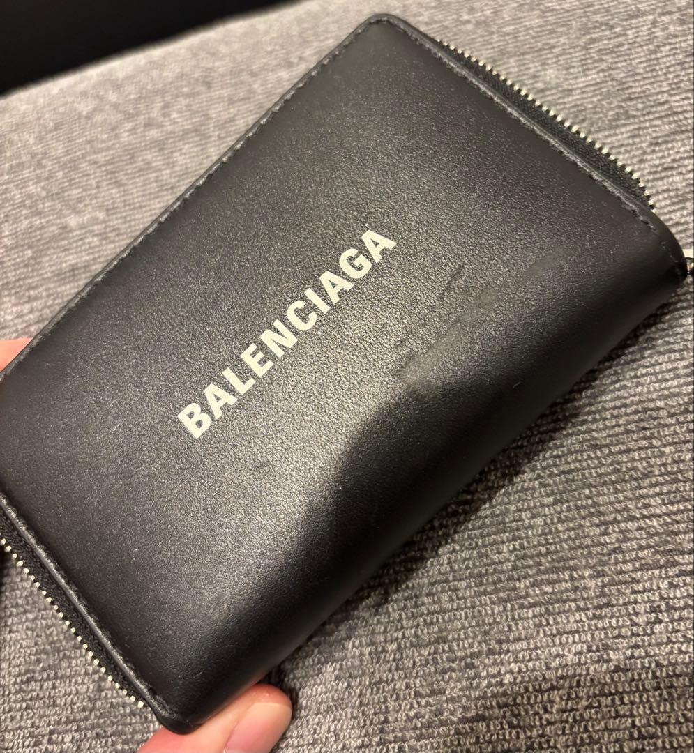 BALENCIAGA バレンシアガ　ケース