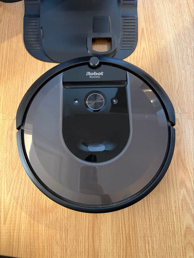 iRobot Roomba i7＋　自動充電ドック付き