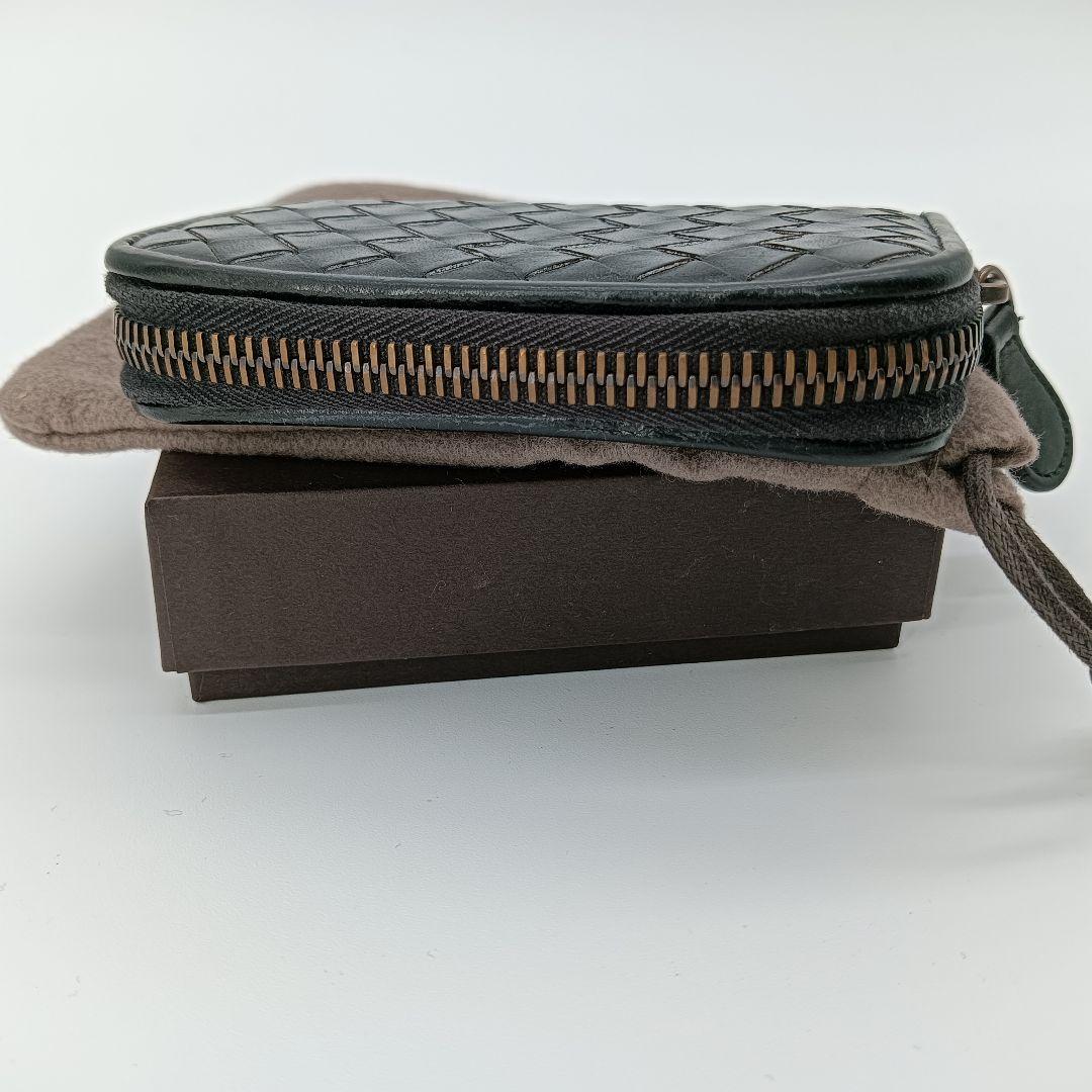 美品　BOTTEGA VENETA ケース　イントレチャート　ブラック