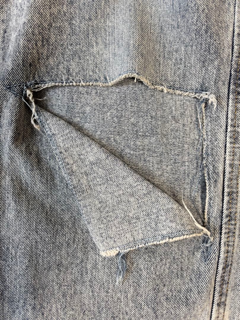 THINGS THAT MATTERニーカッティングデニムパンツ