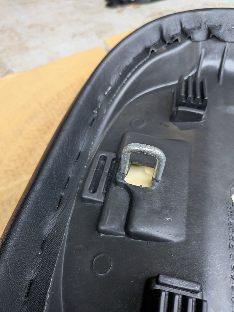 triumph0303Diabolus ハンターカブCT125シート