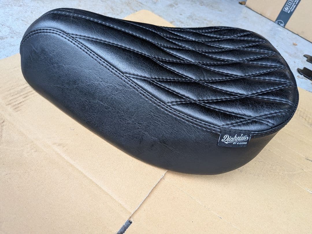 triumph0303Diabolus ハンターカブCT125シート