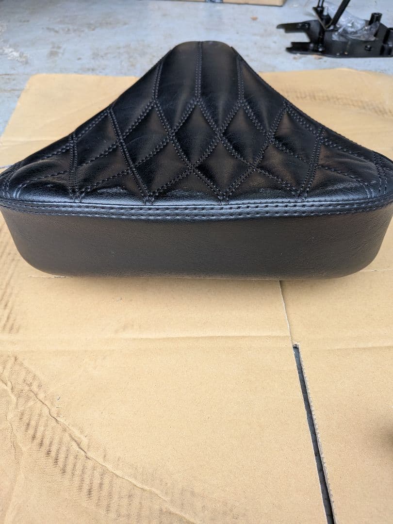 triumph0303Diabolus ハンターカブCT125シート