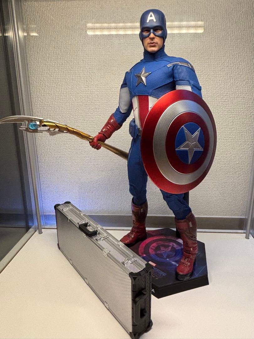 【最終値下げ】Hot Toys キャプテン・アメリカ 2012バージョン