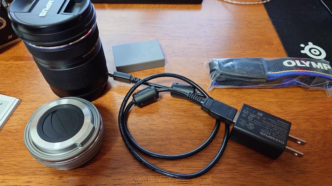 OLYMPUS OM-D E-M10 Mark IV EZダブルズームキット