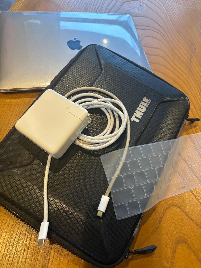 MacBook本体 MacBookPro2019 13inch 2.4Ghz