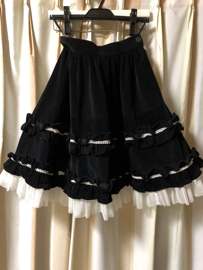 イノセントワールド黒ドットチュール別珍スカート