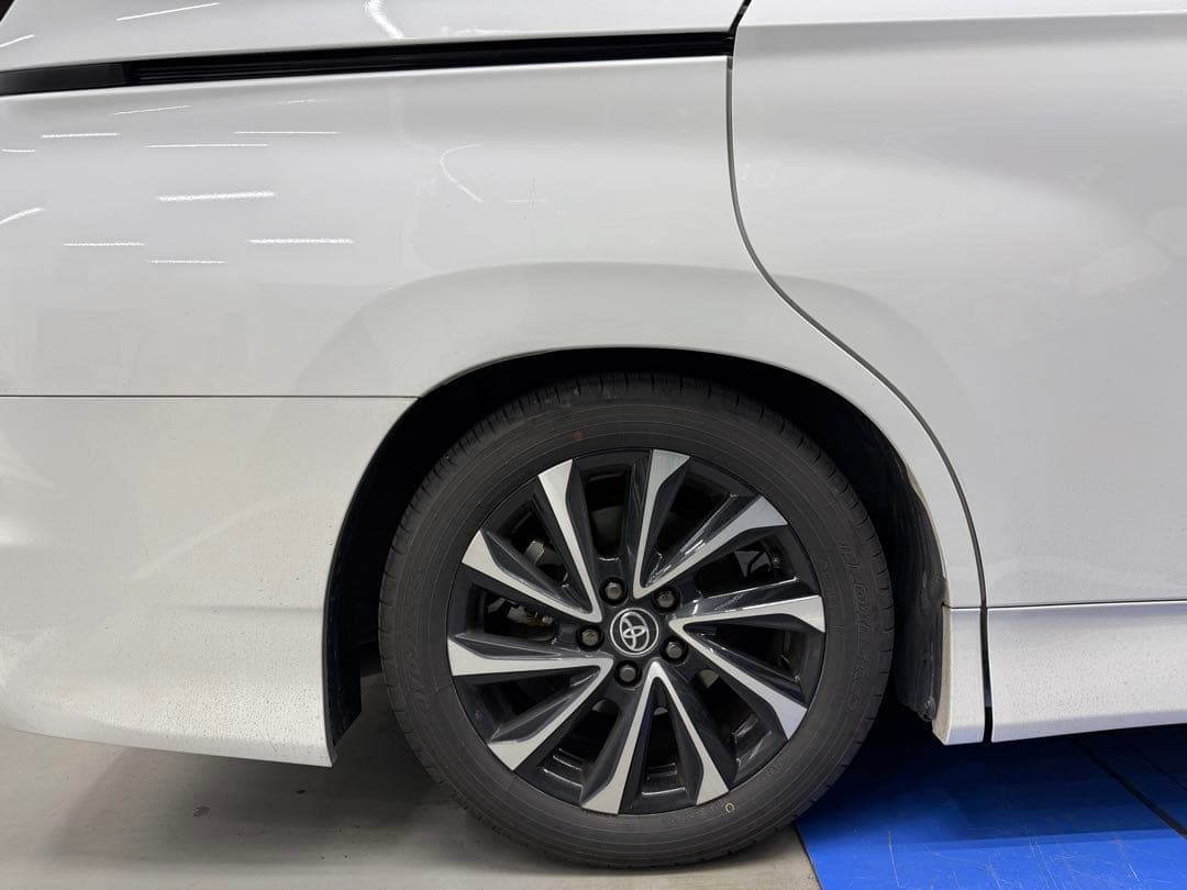 RS-R ダウンサスキット 90VOXY・NOAH おっち