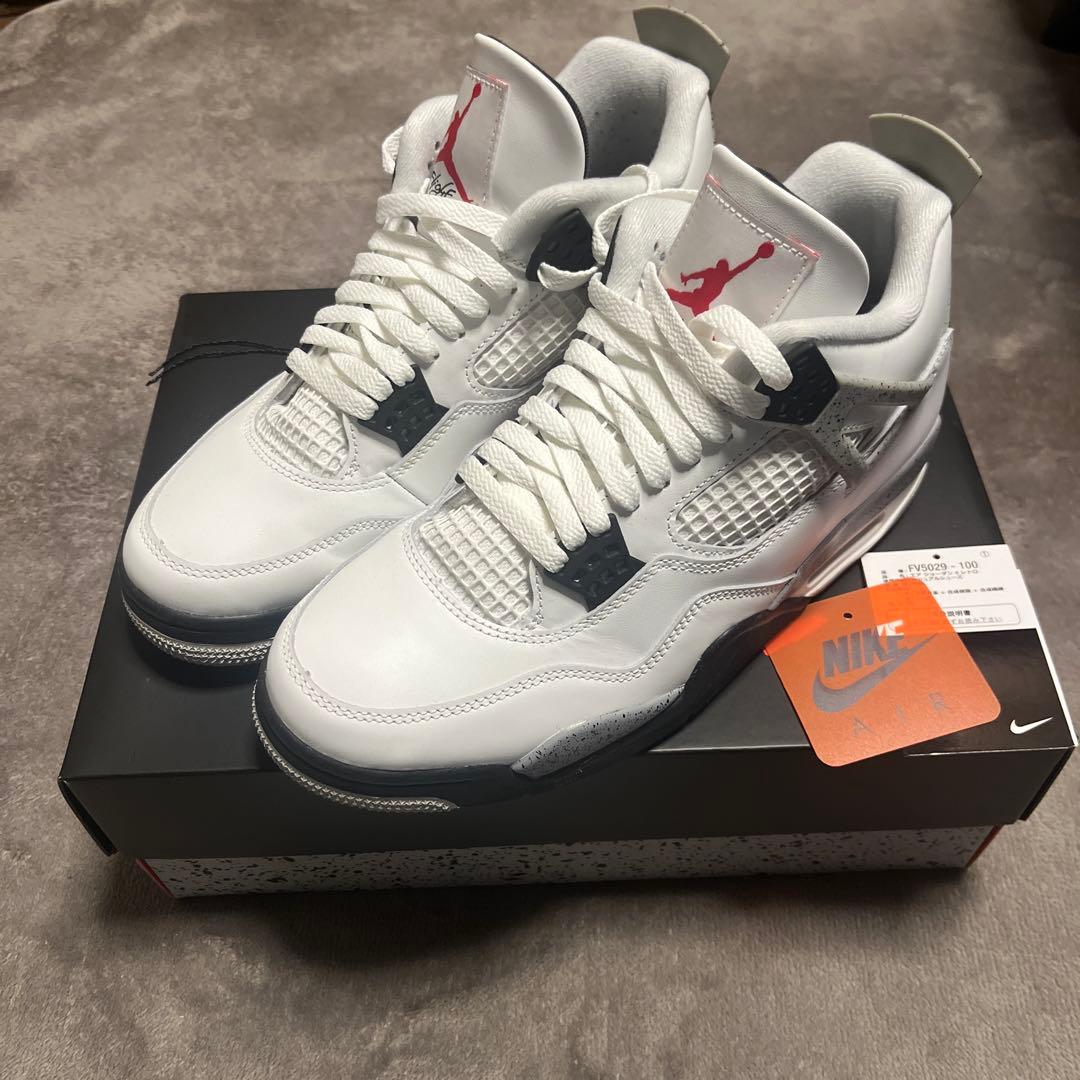 靴 Nike Air Jordan 4 White cement