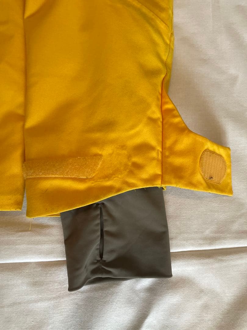 MAMMUT 多機能アウター スノージャケット 刺繍ロゴ イエロー