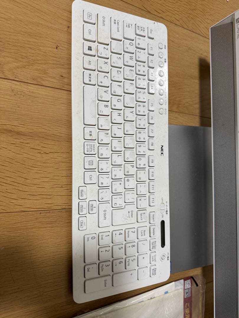 NEC DA770 一体型デスクトップパソコン　デスクトップPC 24インチ