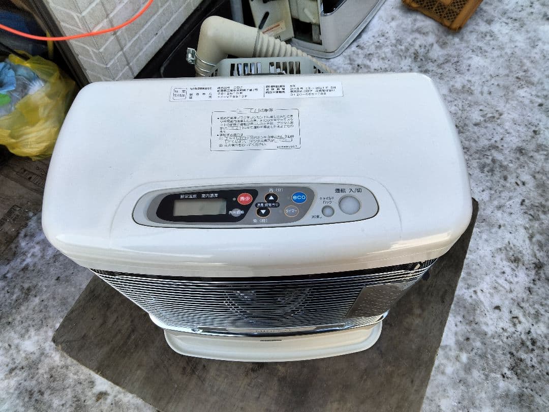 コロナFF石油ストーブミニパル！品番「FF‐VT5512P」2012年式中古品