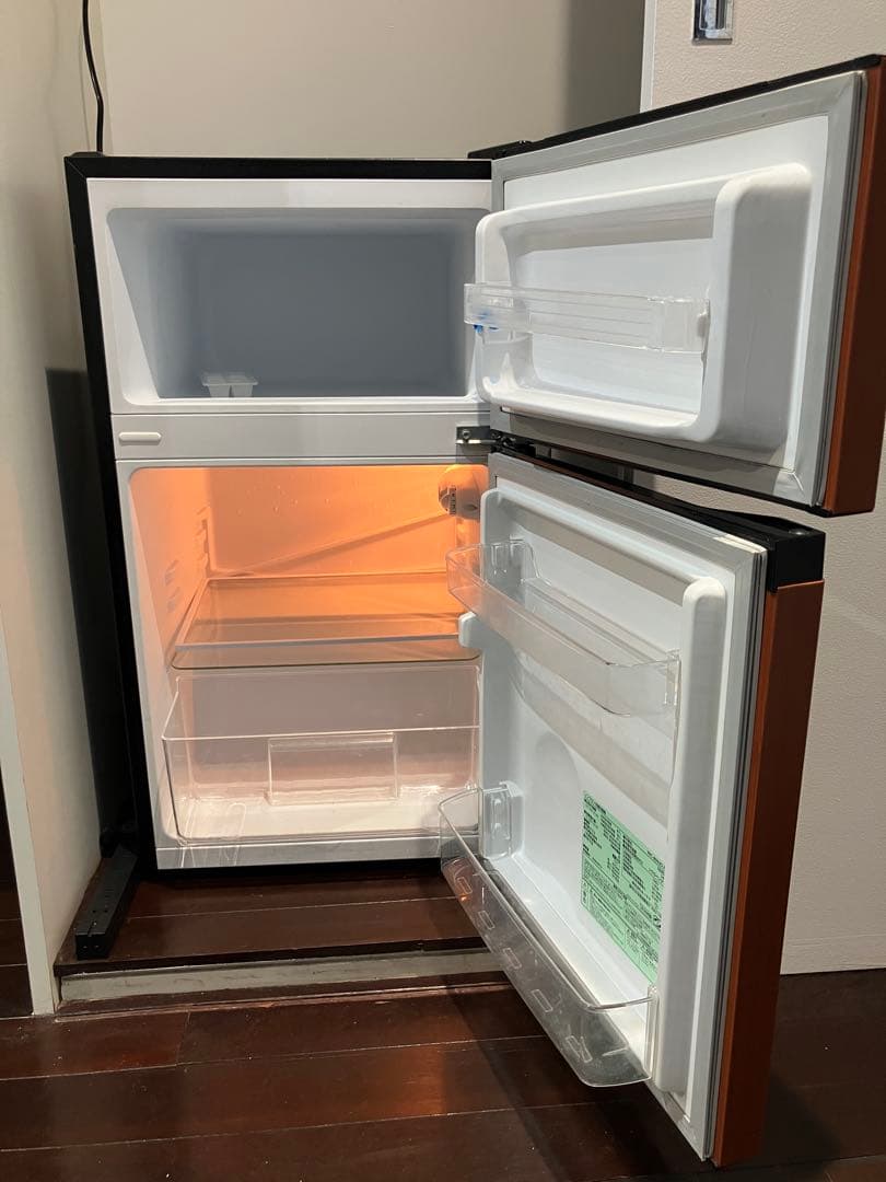 【2020年製】アイリスオーヤマ 冷凍冷蔵庫 87L 木目調　送料込み