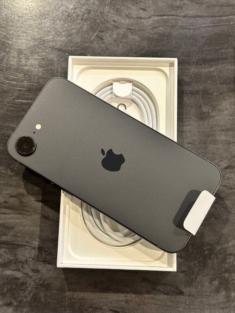 【新品未使用】iphone16e 本体 新品未使用 ブラック 128GB