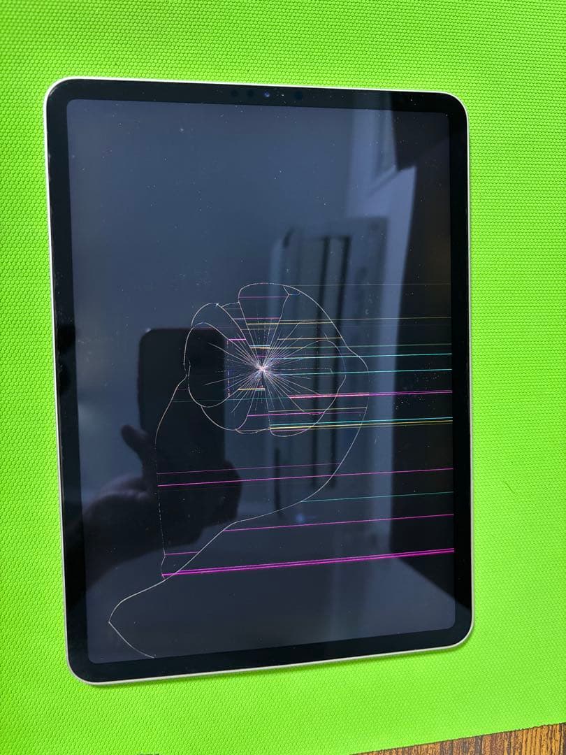 iPad Pro 11インチ　第二世代　シルバー