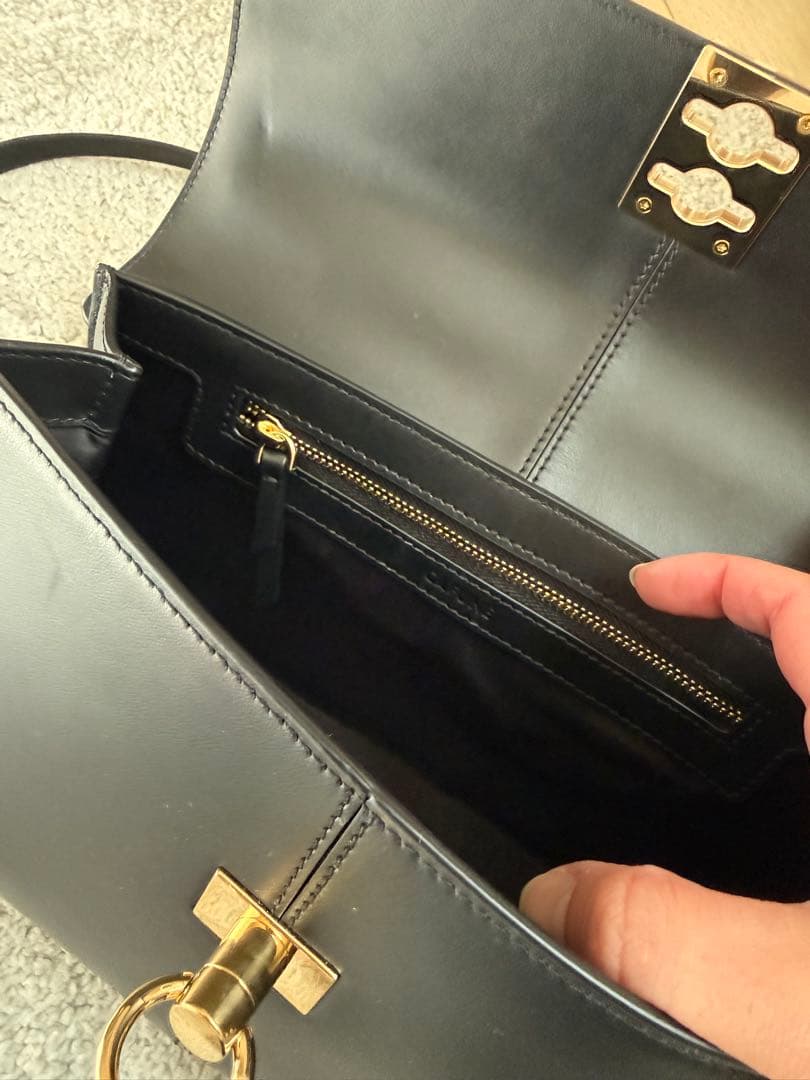 CAFUNÉ 黒 ハンドバッグ 専用収納袋付き