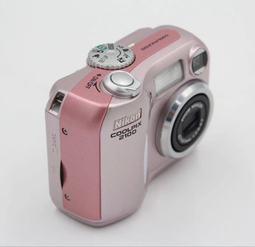 美品 Nikon COOLPIX 2100 デジタルカメラ メモリーカード付き