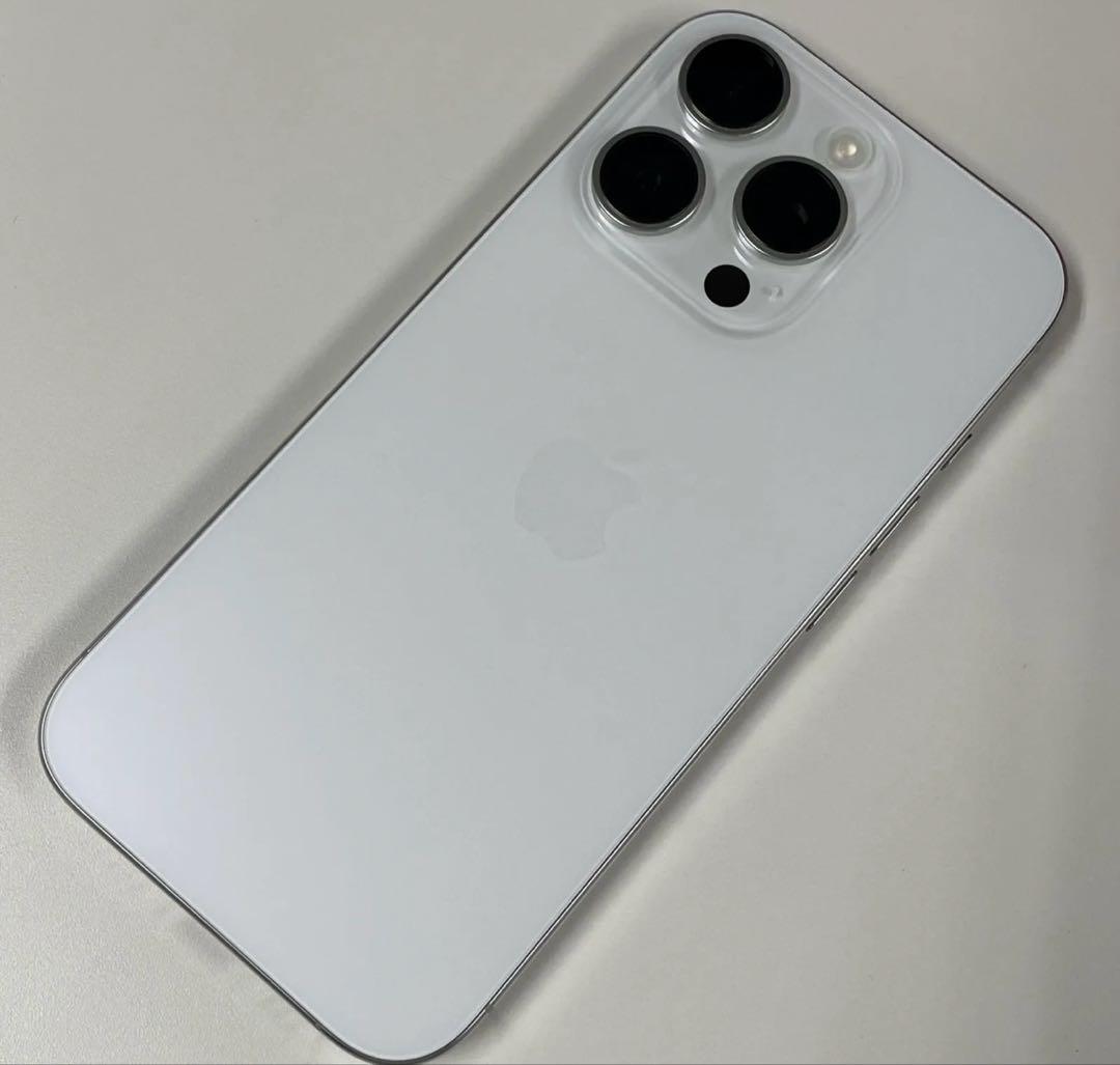 【極美品】100%バッテリーiPhone 16 Pro 128GB 本体ホワイト