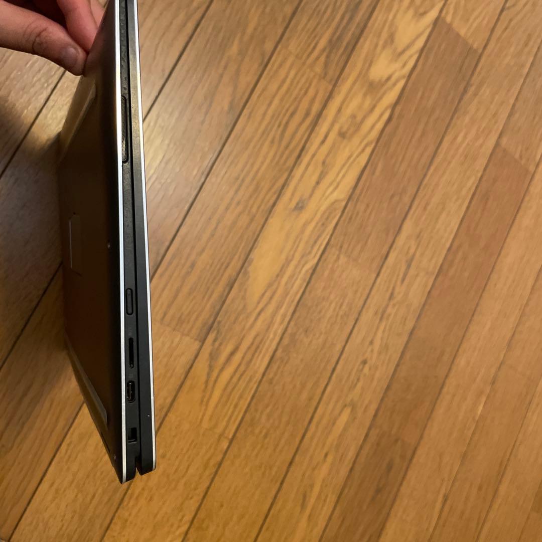 ジャンク品　DELL XPS 13 9365 i7第7世代 16GB 本体のみ